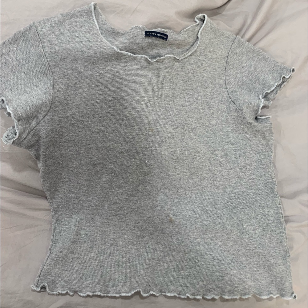 brandy melville lettuce hem crop grey tee